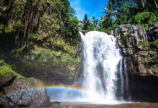 Tegenungan-Waterfall-